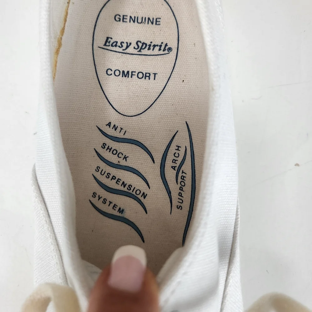 Easy Spirit Nautical White Canvas Sneakers size 9.5